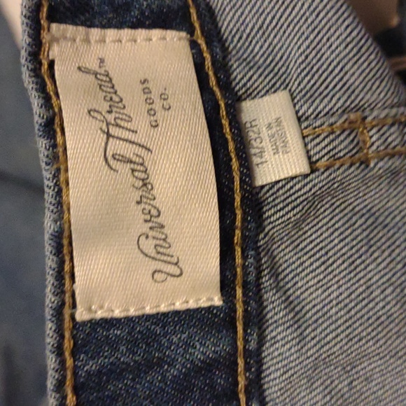 😻💛UNIVERSAL THREAD GOODS CO. Boyfriend Jeans - Picture 10 of 14